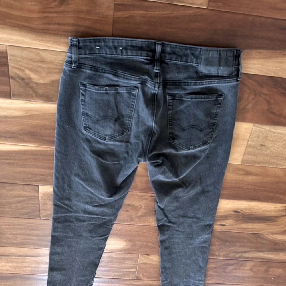 American Eagle Extreme Flex 4 Slim Faded Black Pants size 30x32
